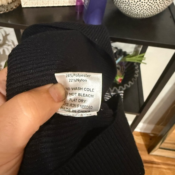 Sage the label Black Women's Sweater size large - Picture 7 of 10